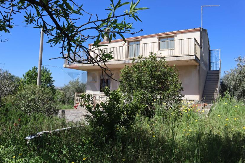 Villa in C.da Roccazzo Snc, Chiaramonte Gulfi — foto 3 di 5