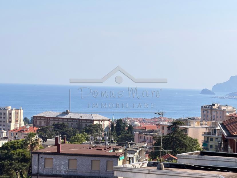 Attico in Via Visca Angelo 25, Savona — foto 2 di 5