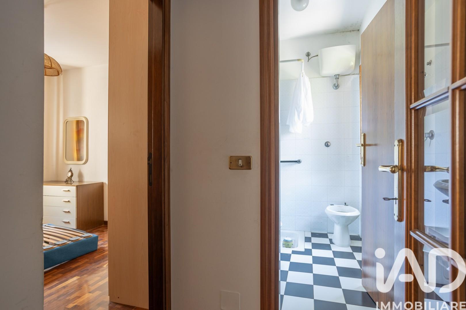 Casa indipendente in Frazione Avenale 6, Cingoli