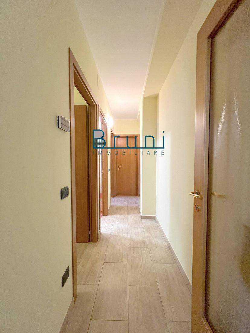 Trilocale in Viale Europa, San Benedetto del Tronto — foto 5 di 5