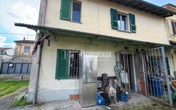Casa indipendente in Via Cantoni 43, Gropello Cairoli