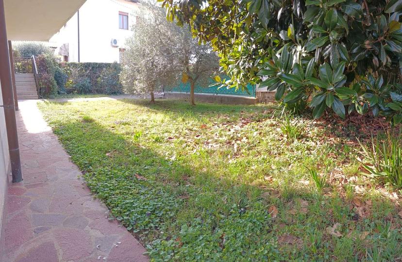 Villa unifamiliare in Via Terza Armata 58, Gorizia — foto 2 di 5