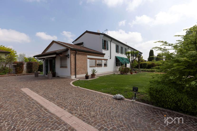 Villa unifamiliare, Porto Mantovano — foto 3 di 5
