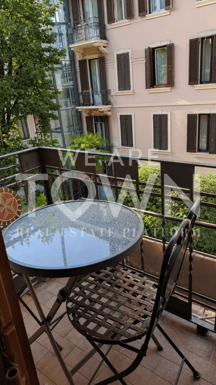 Trilocale in Via Antonio Stradivari 10, Milano
