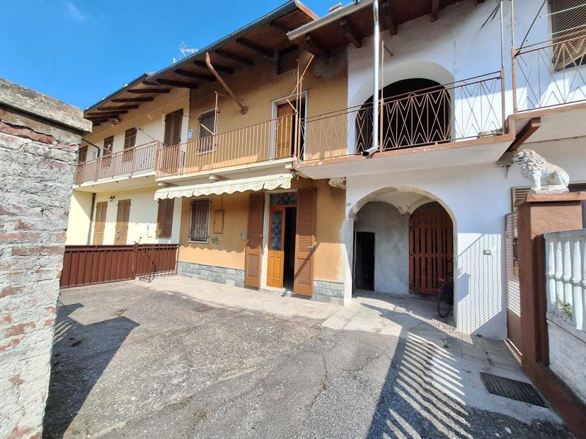 Casa indipendente in Via Vittorio Veneto 5, Prarolo — foto 3 di 5
