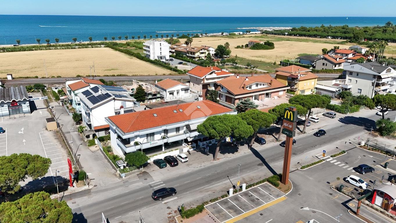 Trilocale in Via Nazionale 665, Roseto degli Abruzzi