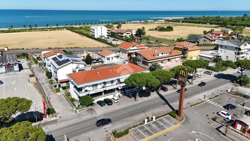 Trilocale in Via Nazionale 665, Roseto degli Abruzzi