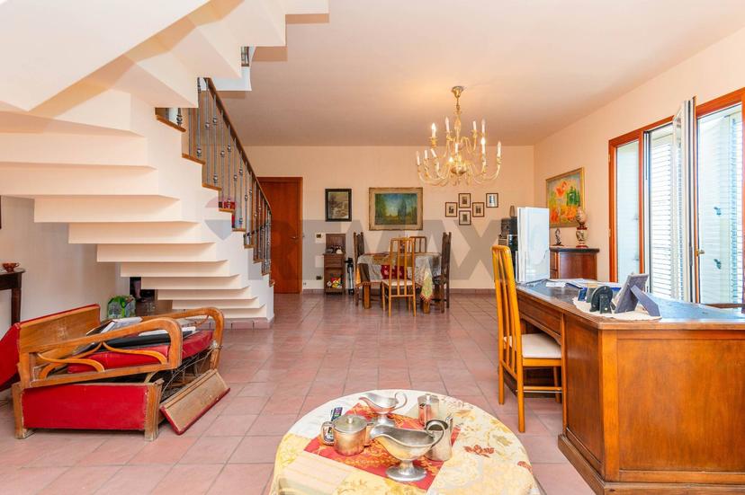 Appartamento in Via Carlo Cattaneo 119, Francofonte — foto 2 di 5