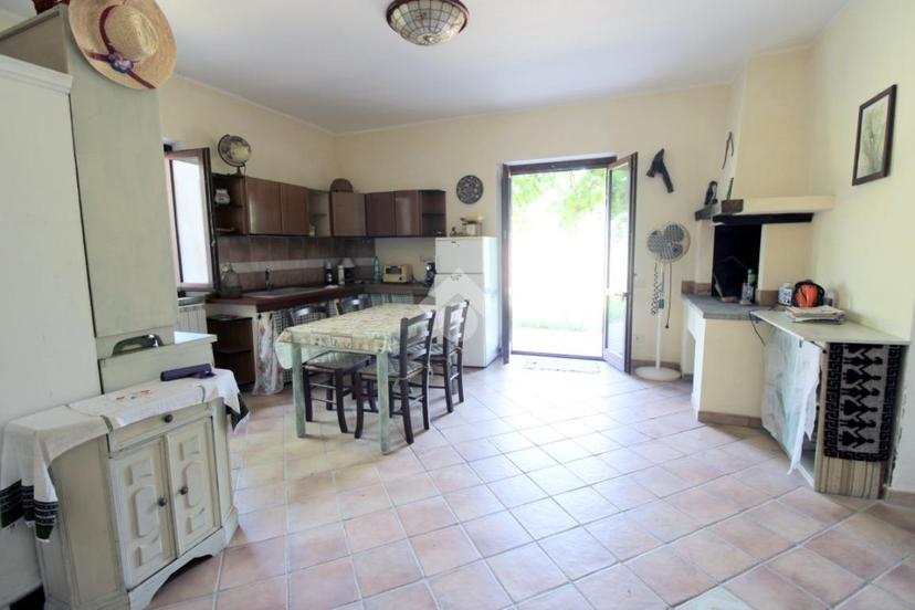 Villa in Strada della Lavandara, Mompeo — foto 5 di 5