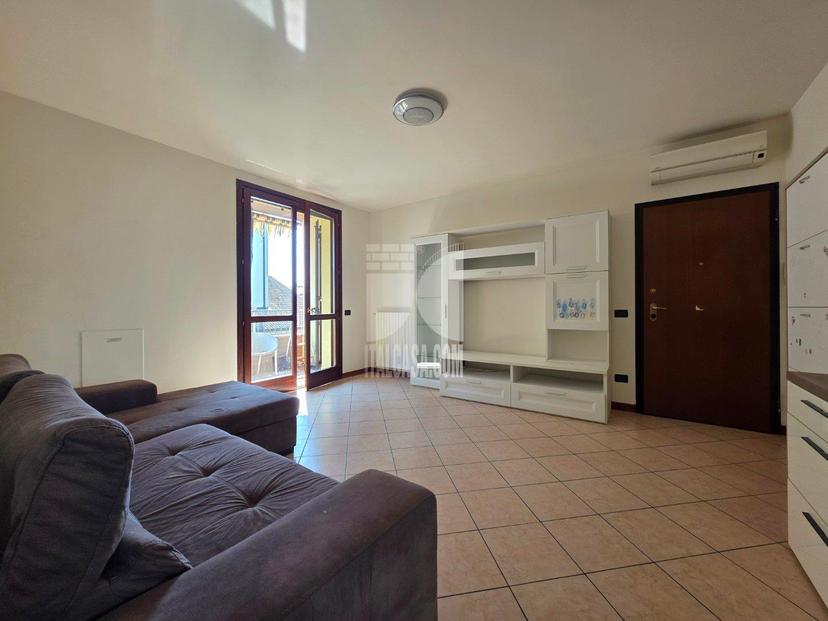 Trilocale in Via Fratelli Cervi, Curtatone — foto 3 di 5