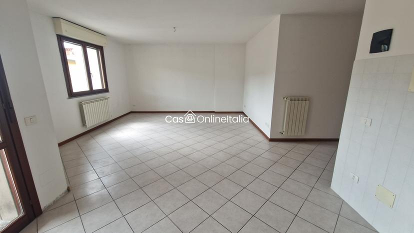 Quadrilocale in Via Vittorio Veneto, Dicomano 62, Dicomano — foto 2 di 5