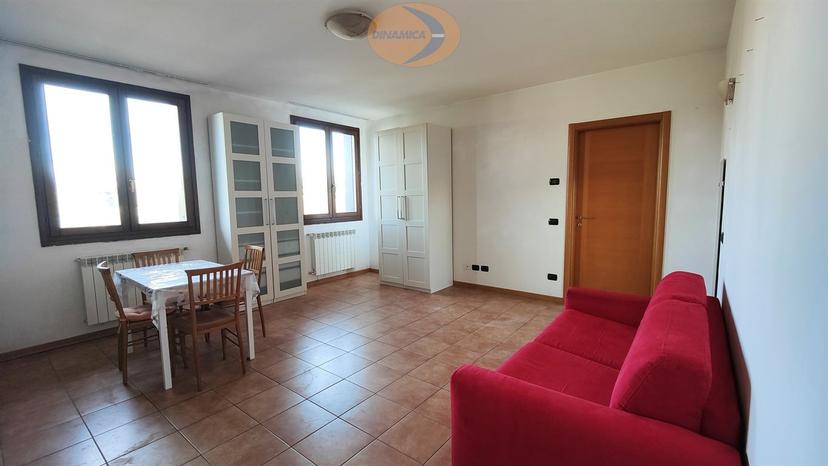 Monolocale in Via Piazza Ezio Citterio, Lomagna — foto 4 di 5