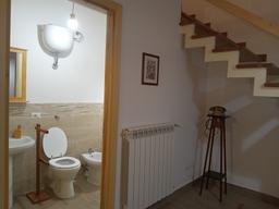 Appartamento in villa in Via Isnello 95, Collesano