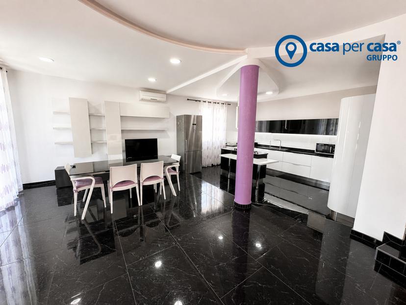 Casa indipendente in Via Livelli, Porto Viro — foto 2 di 5