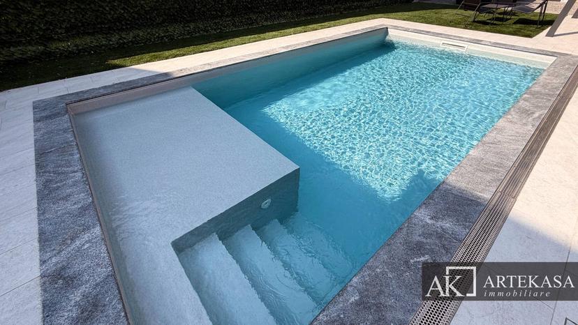Villa in Via Amore 2h, Galliate — foto 2 di 5