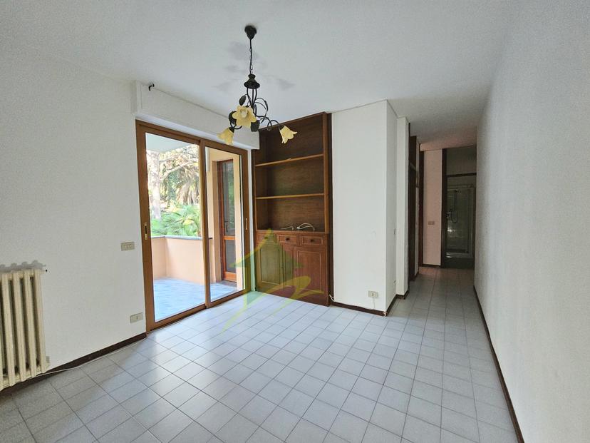 Trilocale in Corso Marconi  298, Sanremo