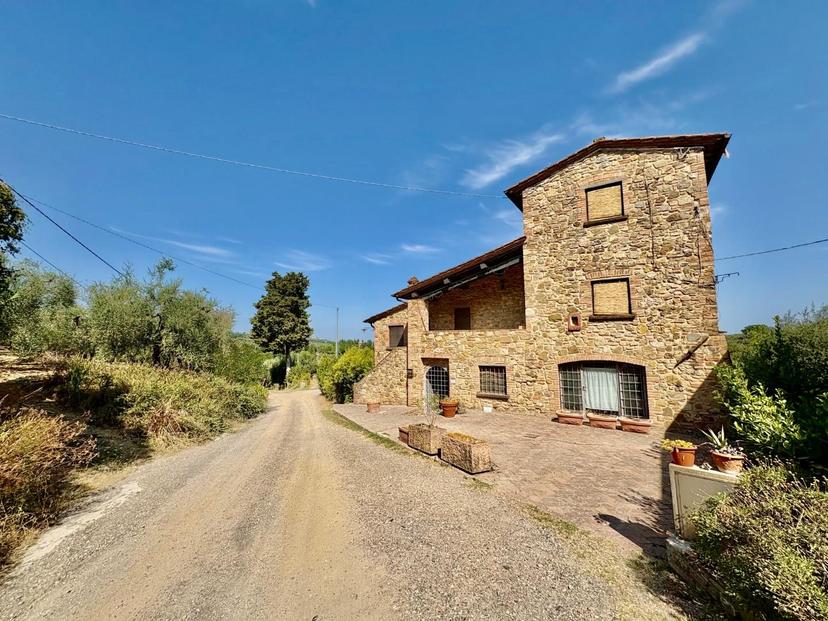 Casale in Ia Don Giovanni Minzoni 8, Gambassi Terme — foto 2 di 5