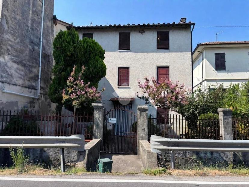 Casa indipendente in Via Pisana, Lucca — foto 2 di 5