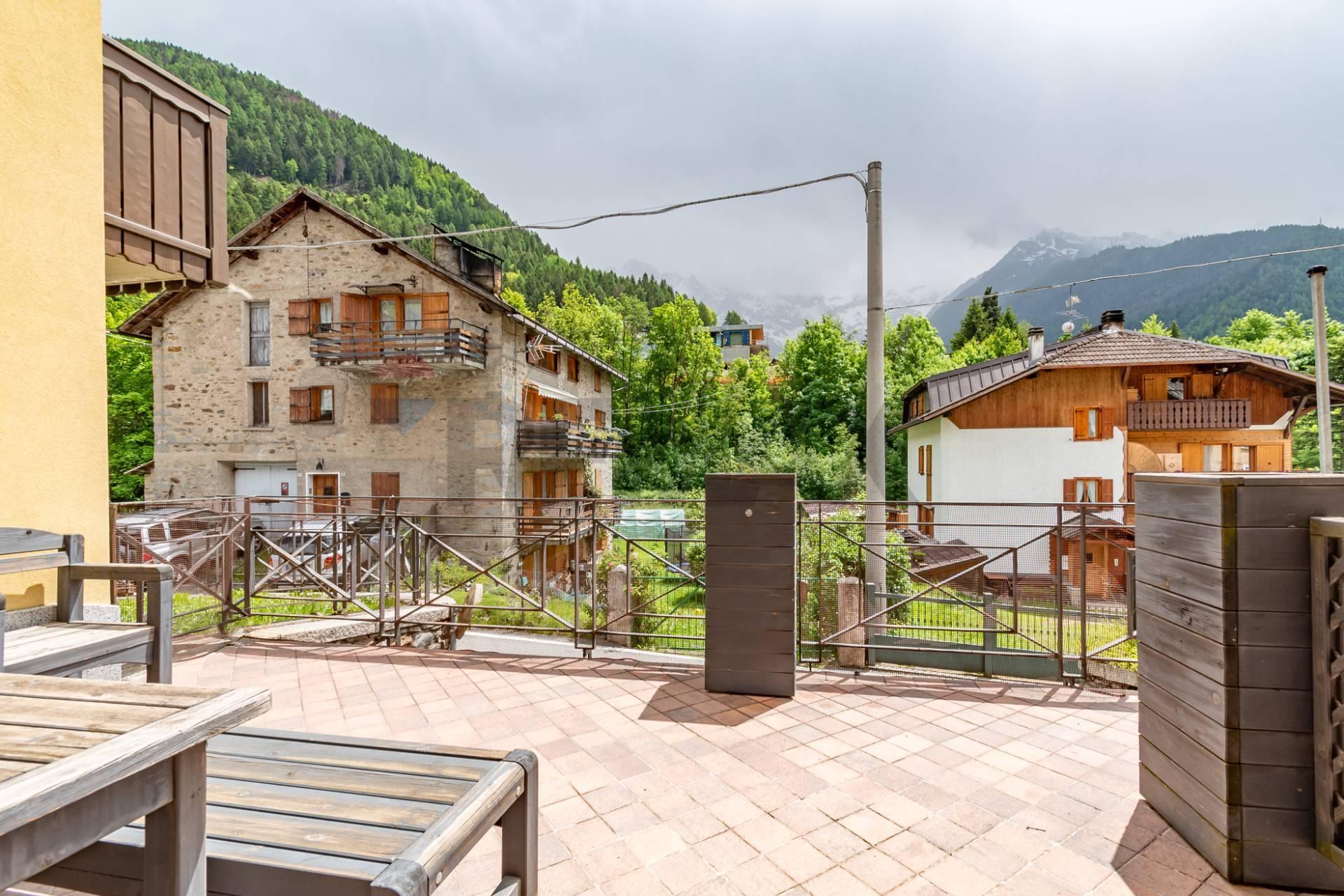 Bilocale, Ponte di Legno