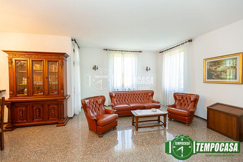 Casa indipendente in Via Forze dell'Ordine, Sant'Angelo Lodigiano — foto 2 di 5
