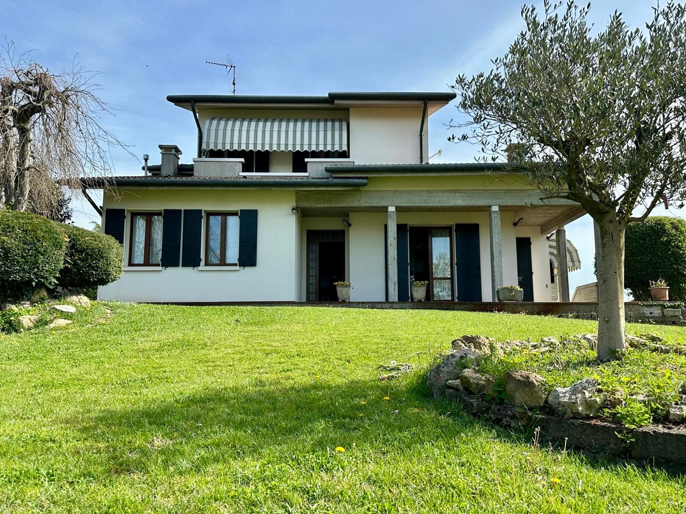 Villa in Via G. Matteotti Snc, Borgo Veneto