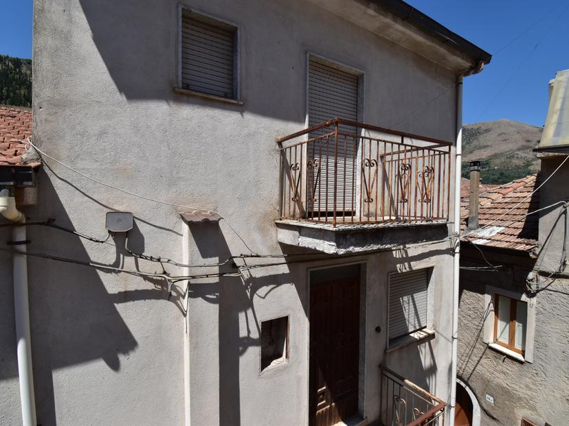 Casa indipendente in Via Toscano 00, Sassano