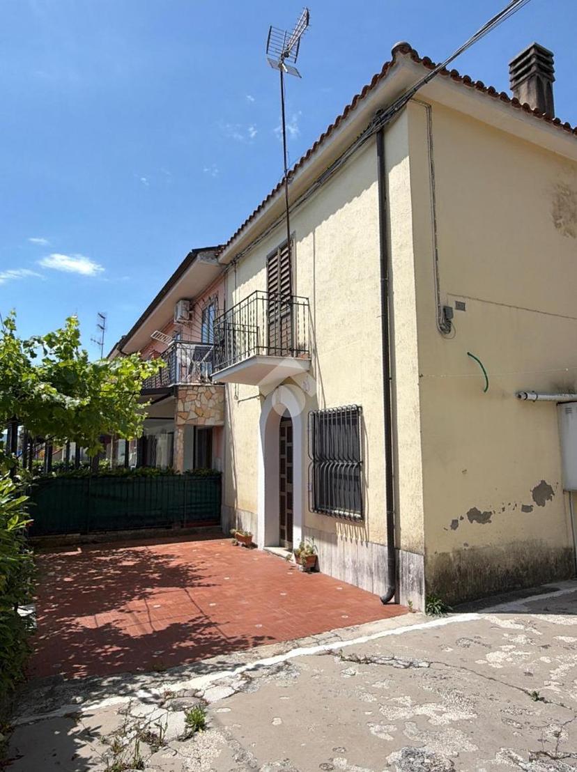 Casa indipendente in Via Taverna 4, Montaquila — foto 3 di 5