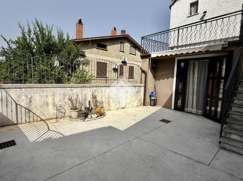 Casa indipendente in Via Pirozza, Cervinara — foto 2 di 5