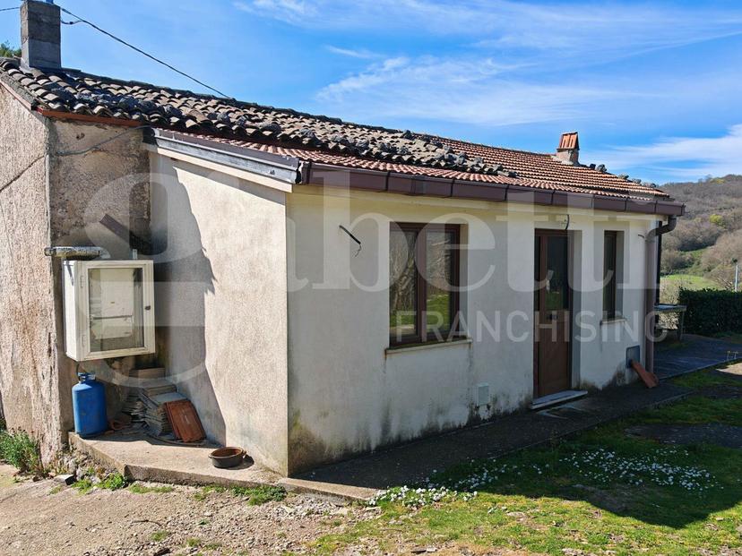 Casa indipendente in Contrada Fontana di Cesima S/N, Sesto Campano — foto 2 di 5