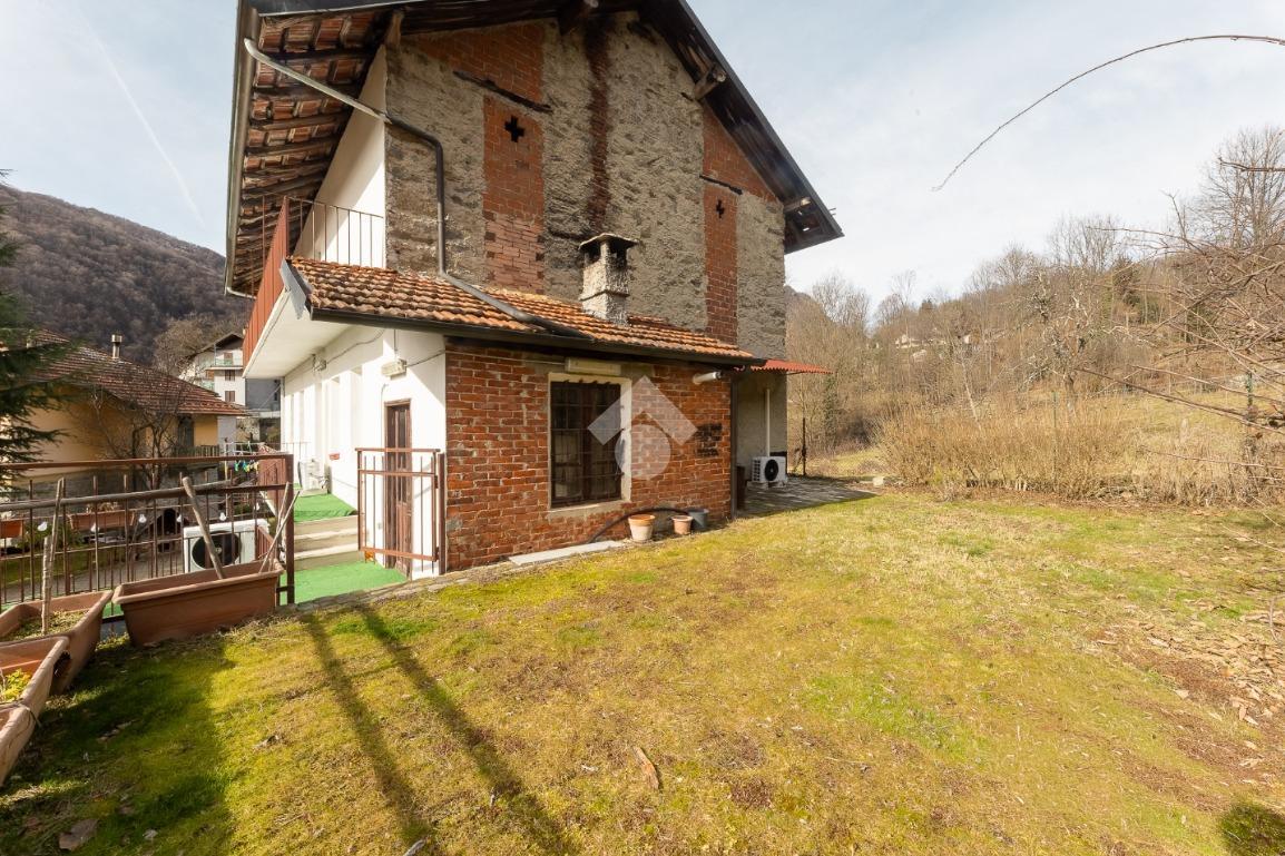 Casa indipendente in Fraz. Procaria 44, Ceres