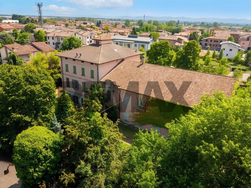 Villa in Via Dante Alighieri 9, Castelnovo di Sotto — foto 2 di 5