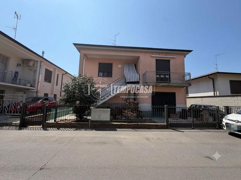 Casa indipendente in Via Gorizia 29, Garlasco — foto 4 di 5