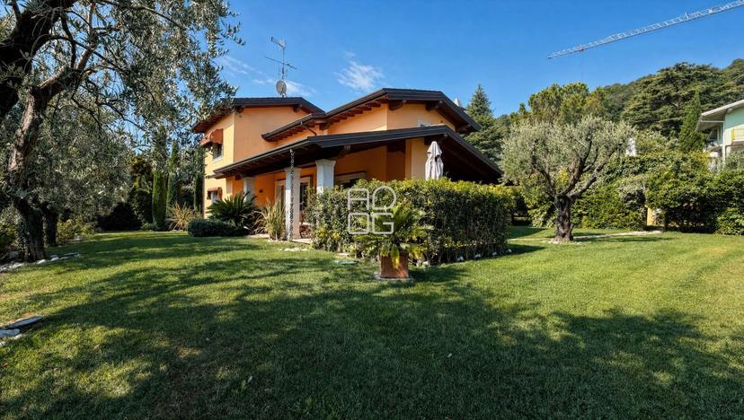 Villa unifamiliare in Via Ondei, Lonato del Garda — foto 5 di 5