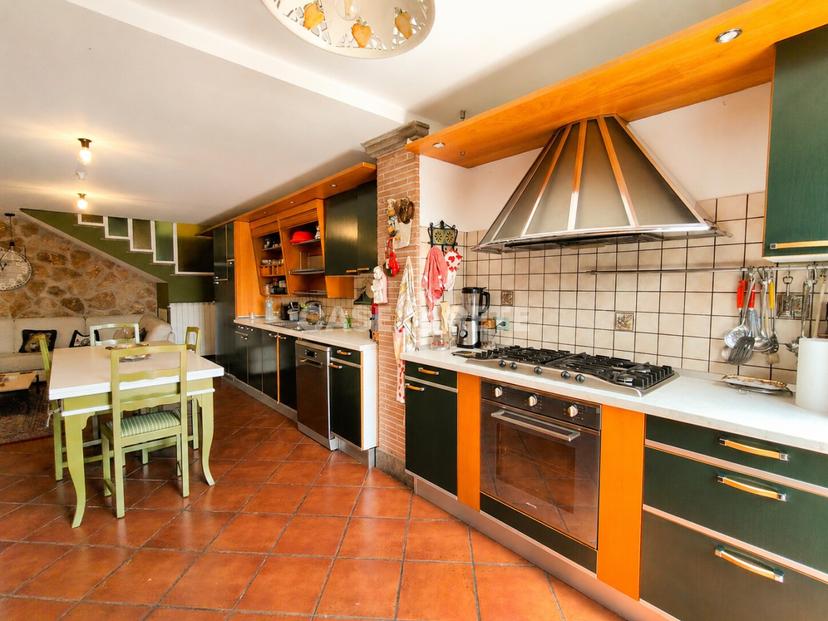 Villa a schiera in Via Puglia 1/a, Viterbo — foto 2 di 5