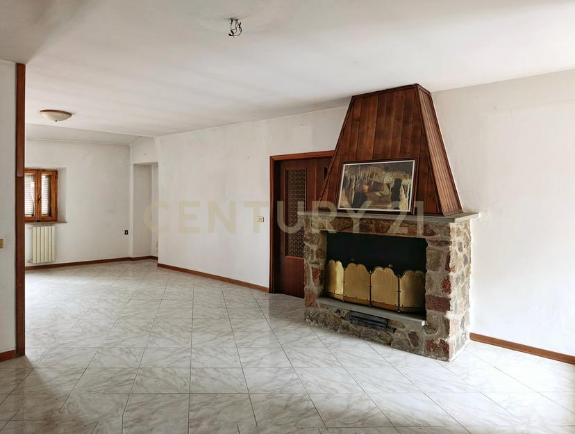 Appartamento in Via del Coro 47, Piancastagnaio — foto 3 di 5