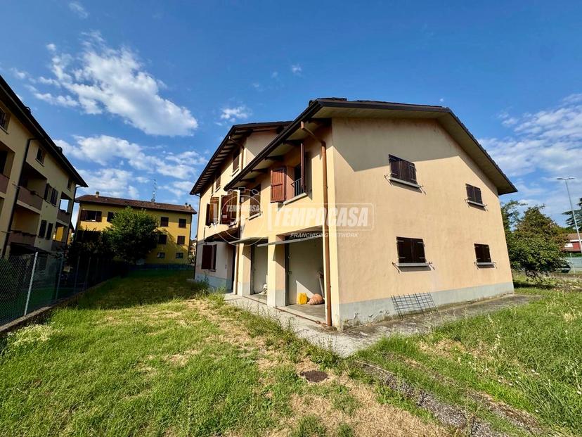 Appartamento in Via Martiri della Bettola, Reggio nell'Emilia — foto 3 di 5