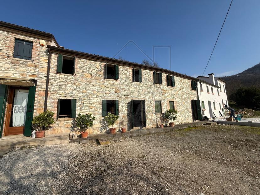 Villa a schiera in Via Prossima, Cinto Euganeo — foto 5 di 5