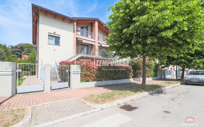 Villa a schiera in Via Claudio Monteverdi, Misano Adriatico — foto 3 di 5