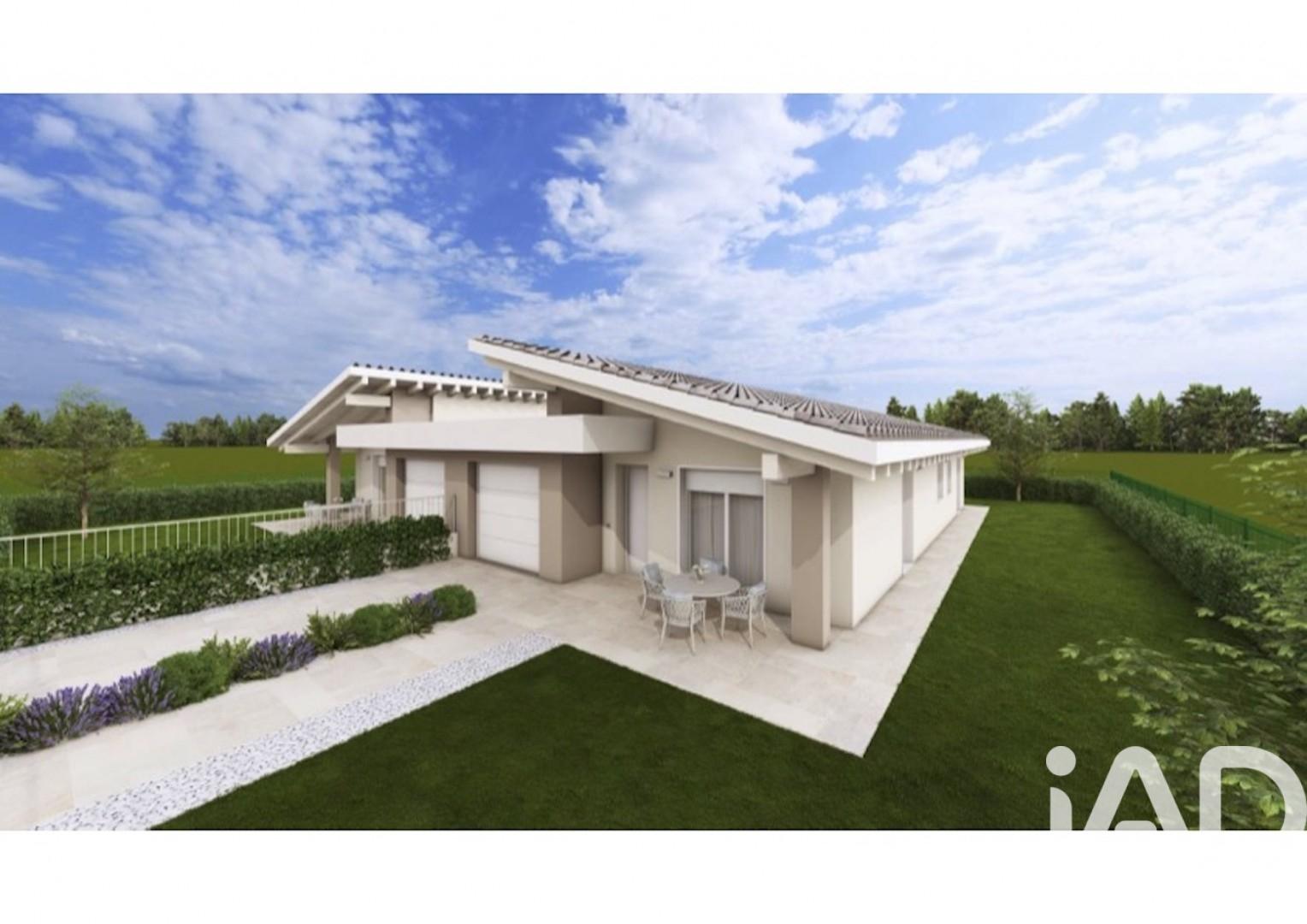 Villa in Via Arno, Asola