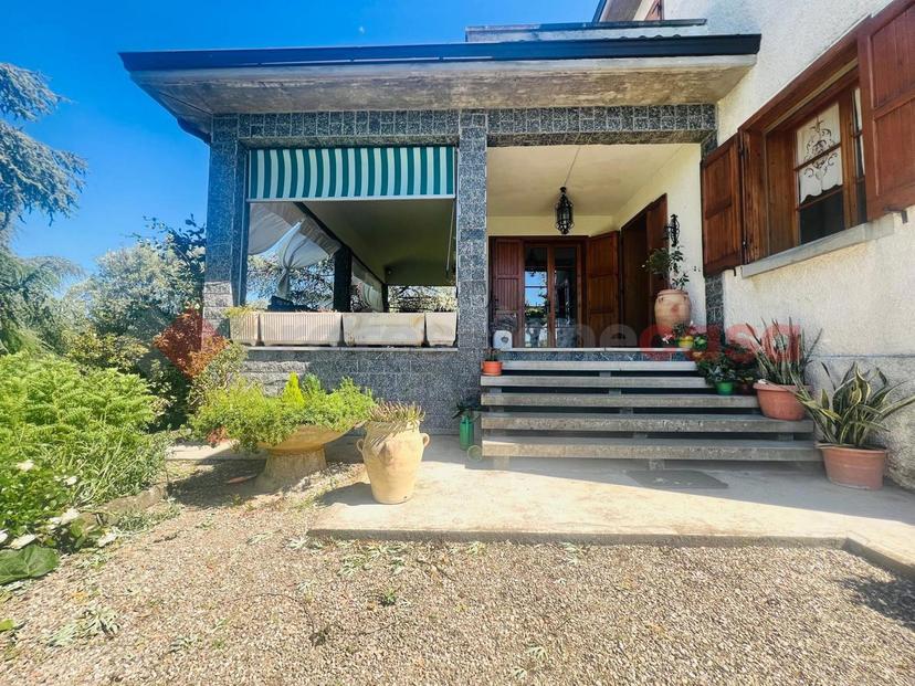 Villa, Scandiano