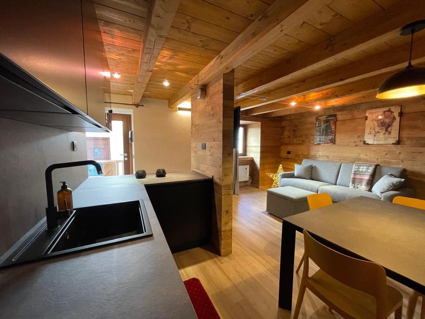 Trilocale in Via Marcello Collomb 36, La Thuile — foto 3 di 5