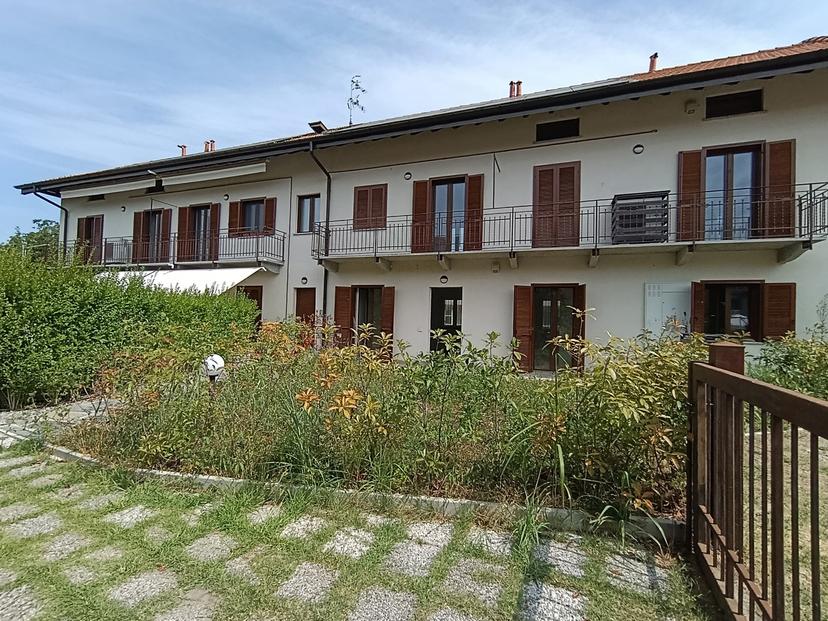 Bilocale in Via Broli 2, Vergiate — foto 2 di 5