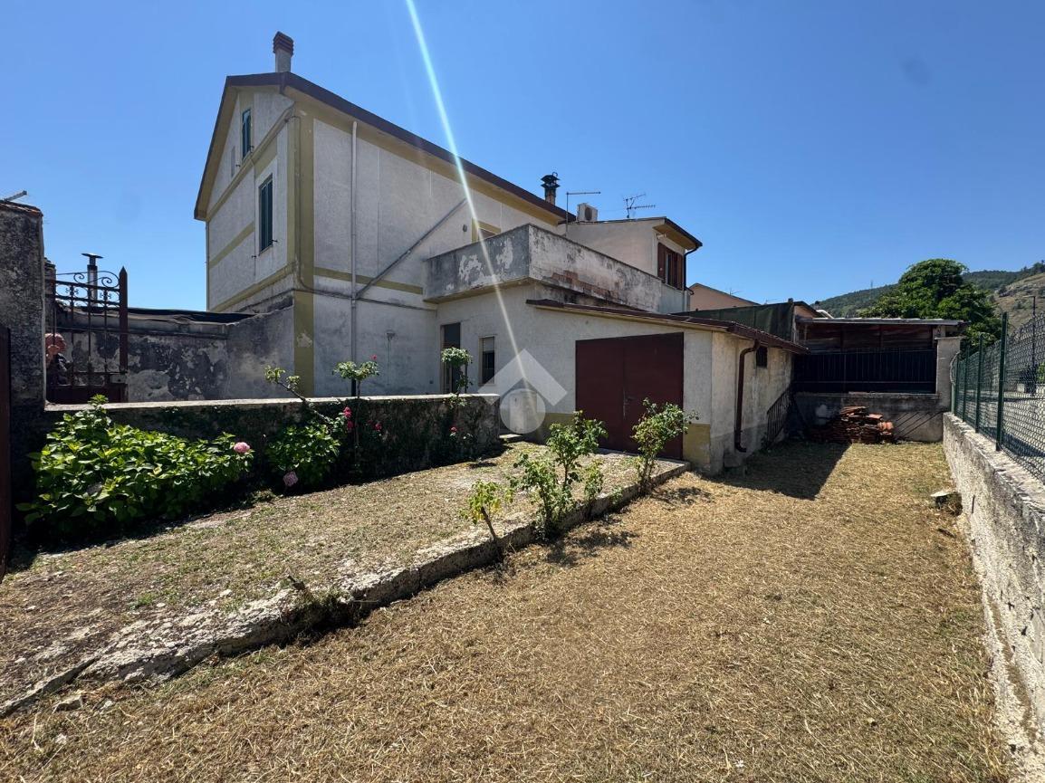 Casa indipendente in Via Brasile 20, Avezzano