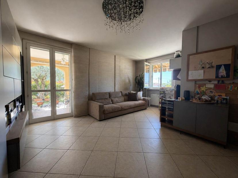 Villa a schiera in Via della Pace 24, Castelnuovo Magra — foto 4 di 5
