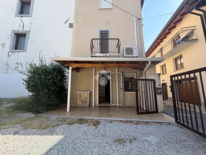Casa indipendente in Via Anton Lazzaro Moro 44, Udine
