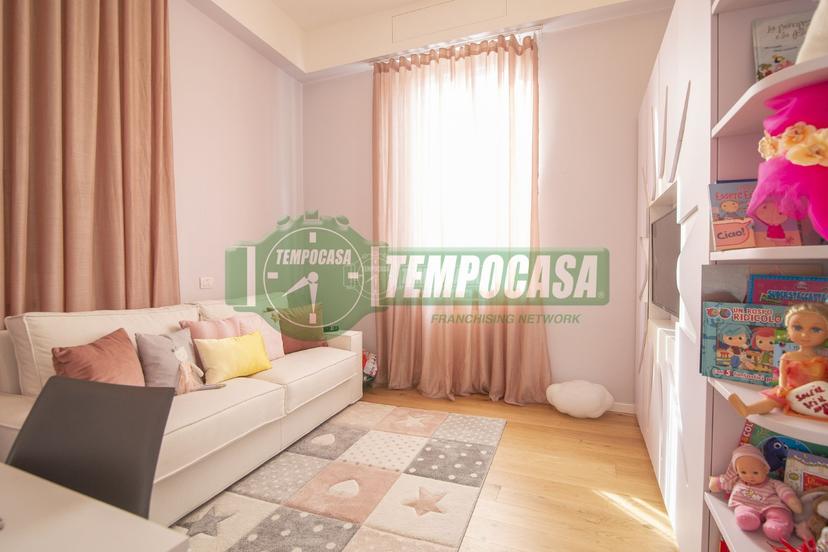Trilocale in Via Enrico Arosio 1, Monza — foto 4 di 5