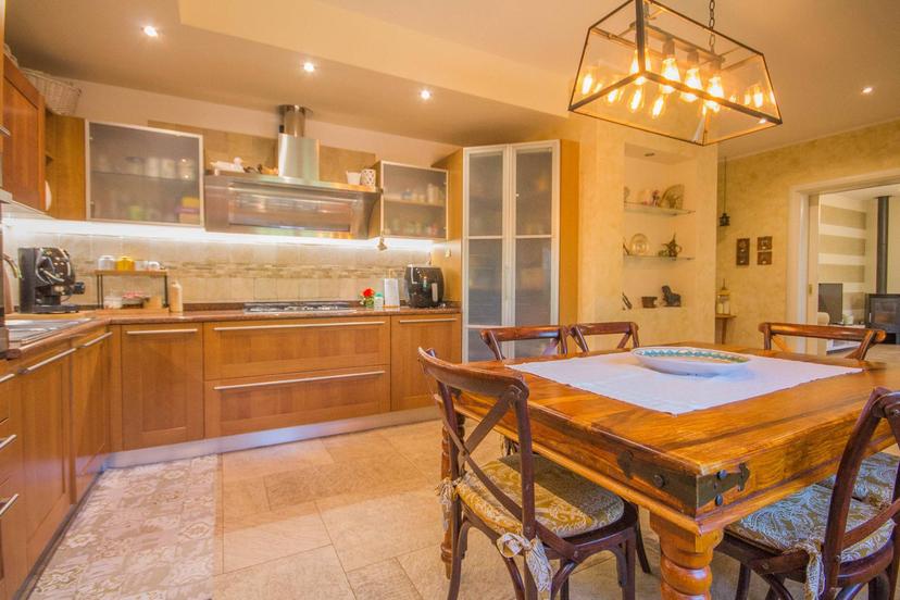 Casa indipendente in Via Cesari 36, Castel d'Azzano — foto 5 di 5