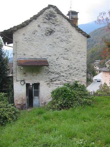 Rustico in Via alle Formazza 38, Crevoladossola — foto 2 di 4