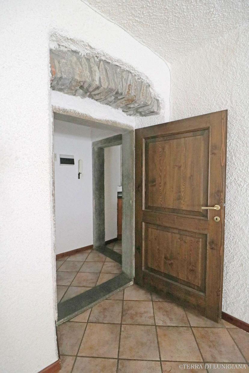 Appartamento in Via Mazzini, Pontremoli — foto 4 di 5
