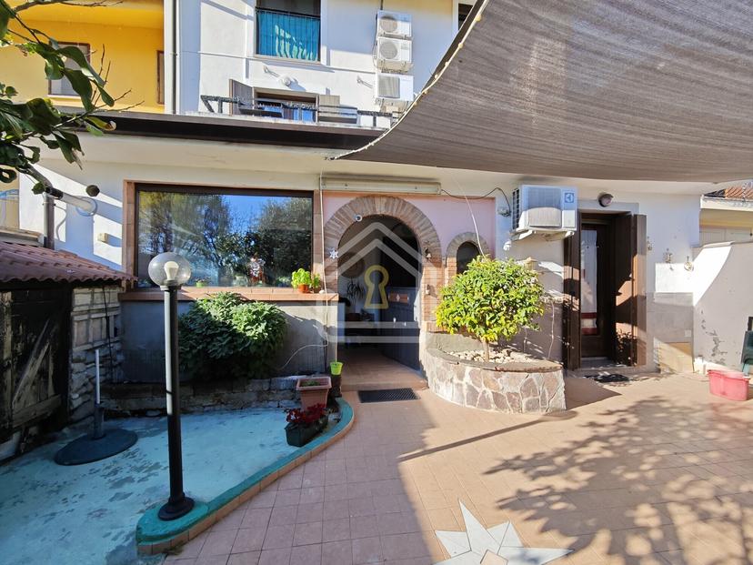 Villa a schiera in Piazza Nuova 10, Pocenia — foto 3 di 5